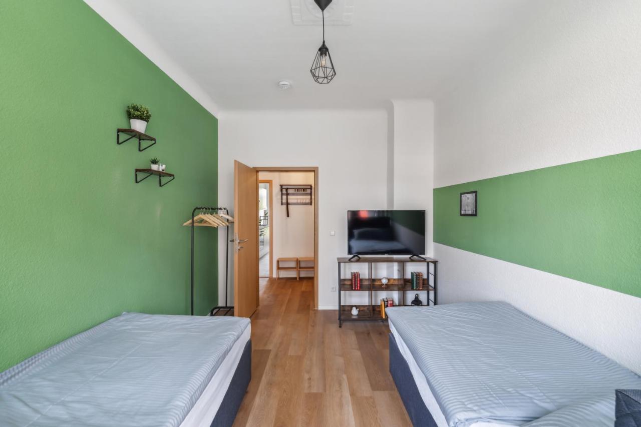 Salihomes/Max Apartment/5Pax/Modern Eingerichtet/Voll Ausgestattet Kueche Markranstädt Exterior foto